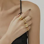 Anel Duplo Vazado em Aço Inoxidável Hip-hop Europeu e Americano. Adicione estilo e personalidade com este anel moderno e resistente. — foto 5