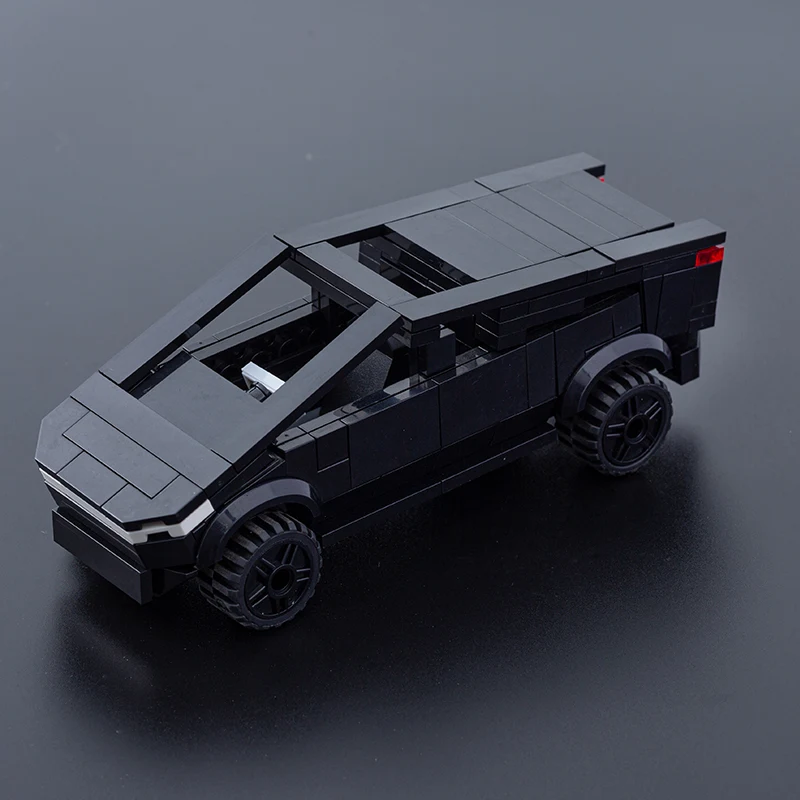 Modelo Tesla de brinquedo para montar — foto 31