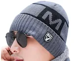 Touca de lã de malha simples para homens. Conforto e estilo para o inverno. Ideal para aquecer e complementar seu visual casual com elegância. — foto 3