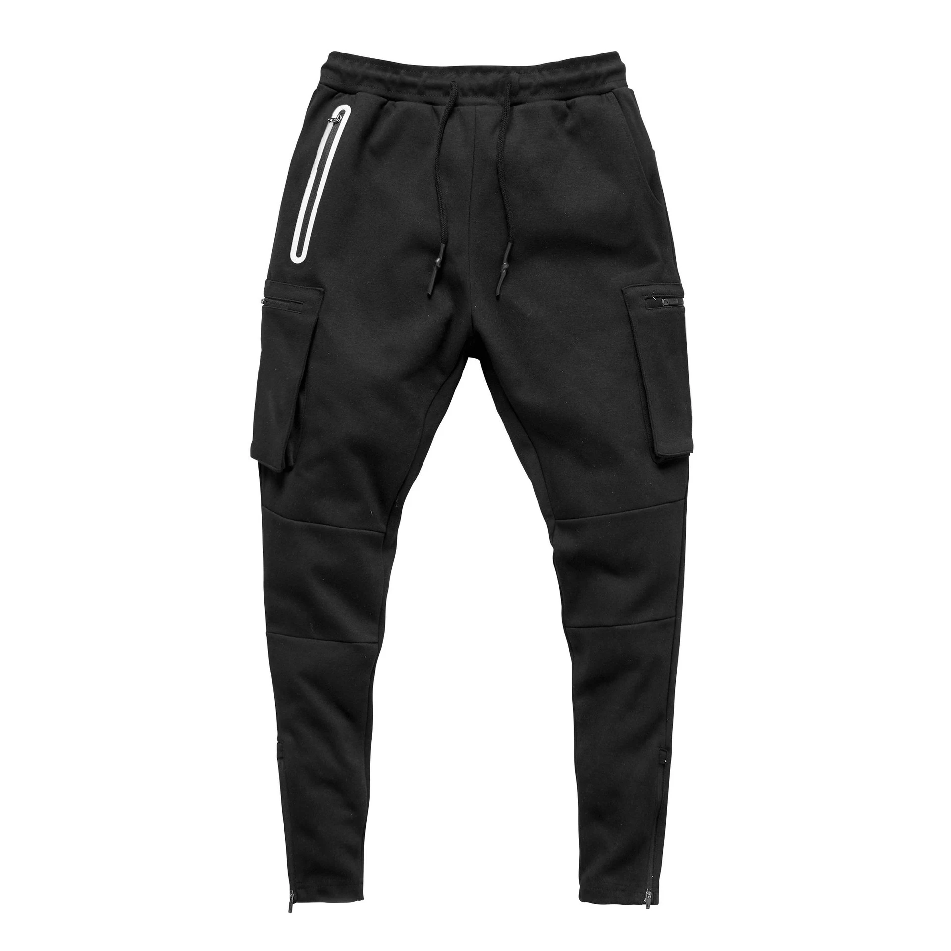 Title 50, Kamuflirati nove sportske pantalone