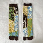 Meias de dois dedos de verão com personalidade. Conforto e estilo para seus pés. Perfeitas para usar com sandálias e aproveitar o verão. — foto 3