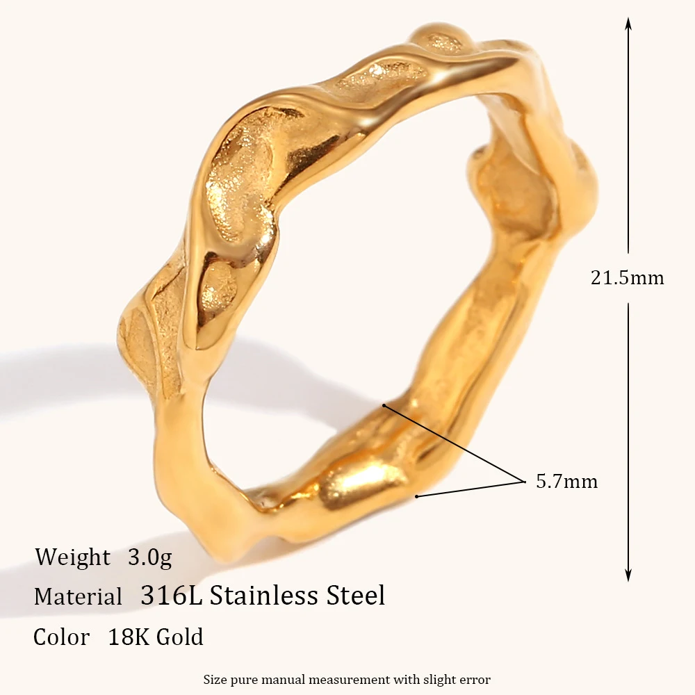 Anel Ornamento Superfície Irregular Aço Inox Dourado 18k Elegância Simples e Leve Joia de Luxo com Personalidade para Você — foto 10
