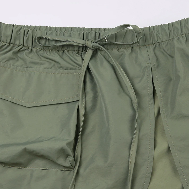 Title 16, Macacão Feminino Brilhante com Gola de Camisa, ...