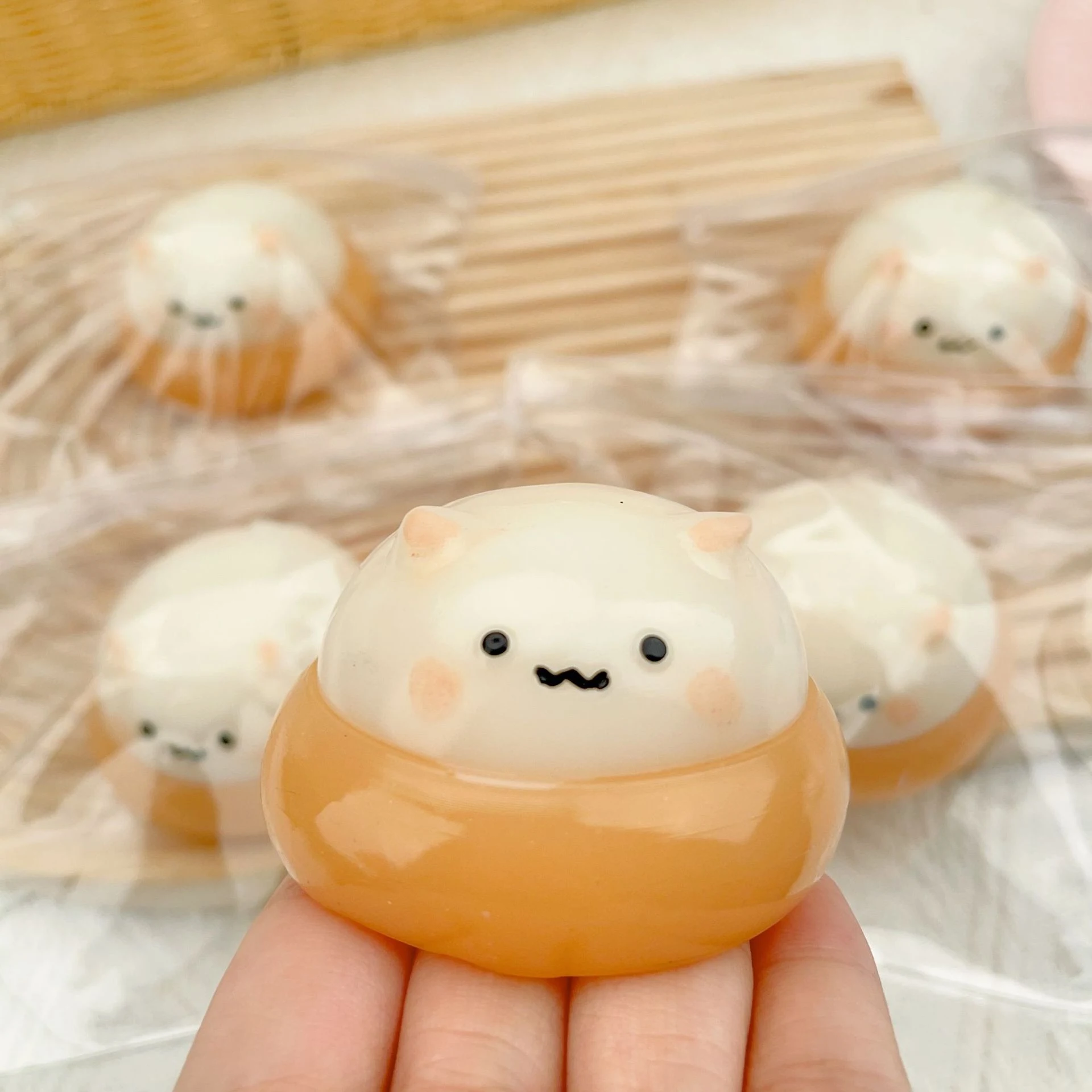 Title 4, Chestnut Little Hamster Tweak Toys para pequeno...