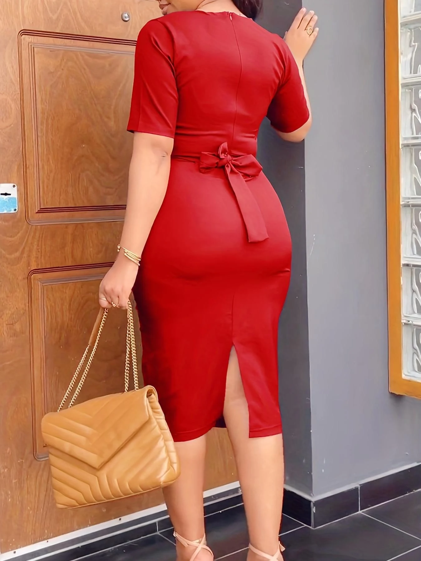 Title 7, Business Short Sleeve Round Neck Dress