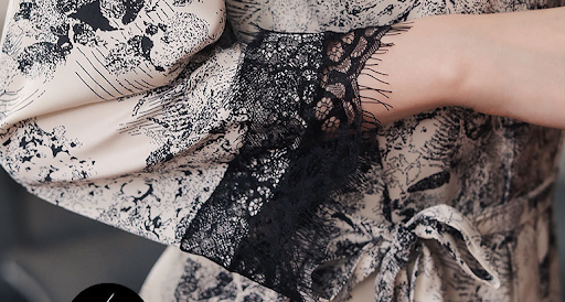 Title 7, Sleeping Skirt Womens Snow Silk Satin Ink