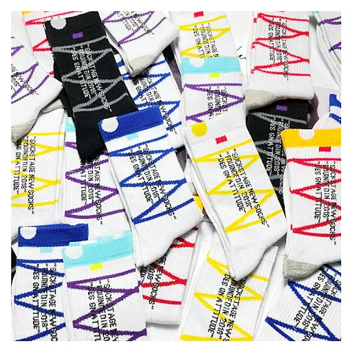 Title 7, Middle Tube Striped Sports Socks Men And Women ...