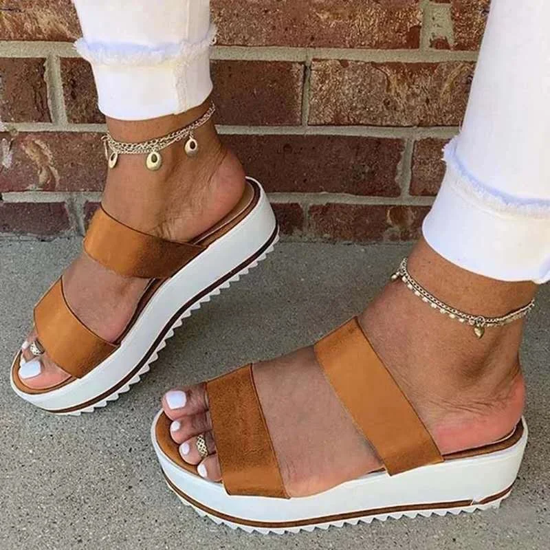 Sandálias de verão femininas, moda com sola grossa estilo "bolo esponja", numeração grande, chinelos confortáveis para o verão — foto 4
