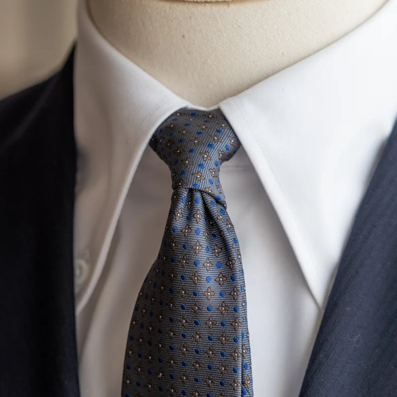 Title 7, Gravata Casual Britânica para Homens