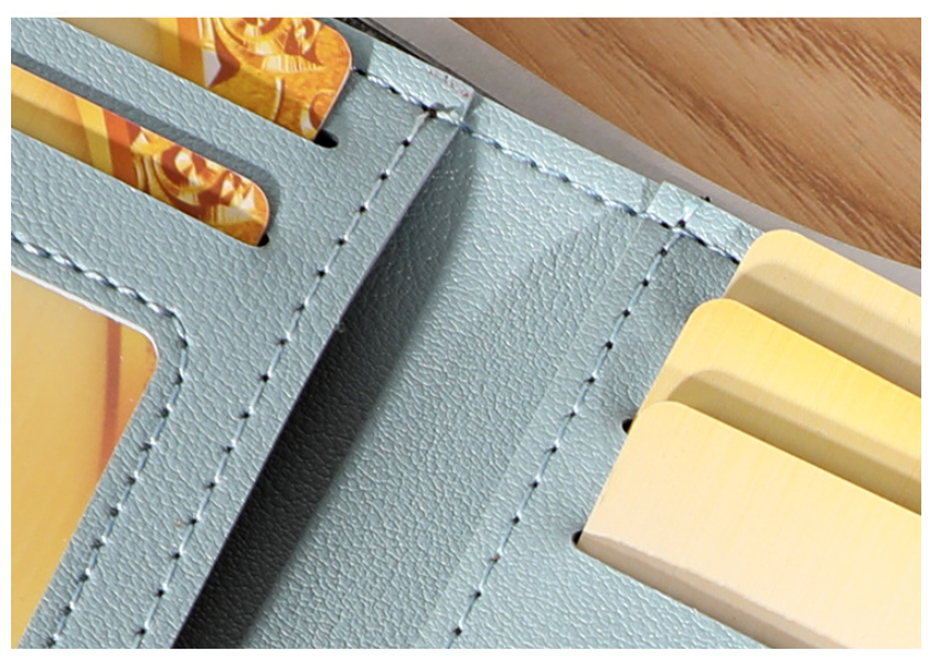 Title 2, Short Creative Fashion Wallet Print Buckle. Car...