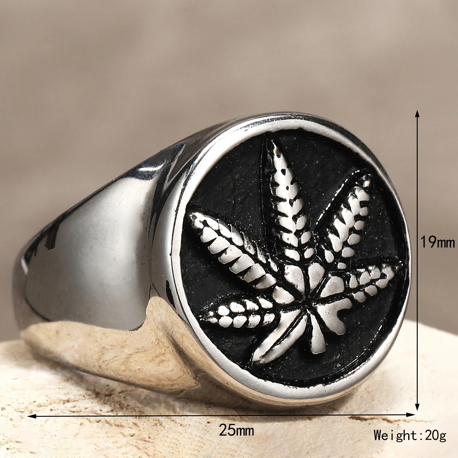 Anel masculino de aço titânio com folha de bordo personalizada e gotejamento de óleo. Moda fashion com estilo único. — foto 3