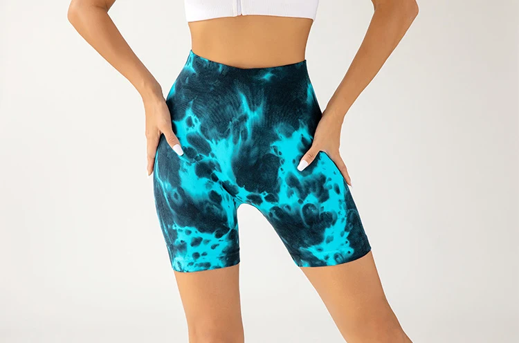 Dames yoga shorts met drip dye. Comfortabel, ademend en perfect voor workouts. Stijlvol ontwerp voor maximale bewegingsvrijheid en comfort. — foto 14