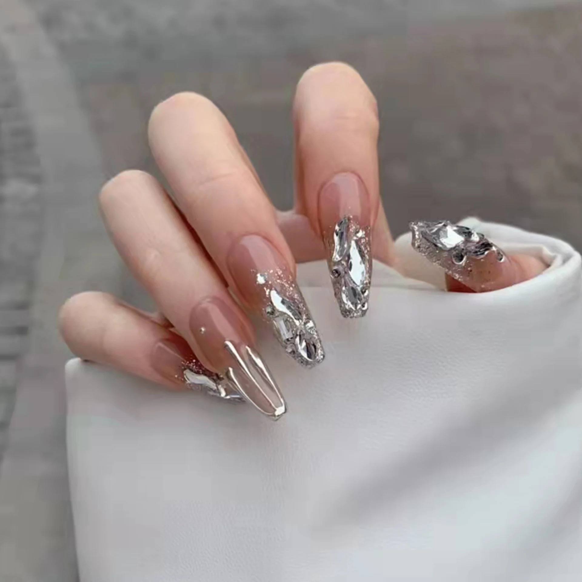 Title 2, Wearable Diamond Shiny Nail Pieces Removable fo...