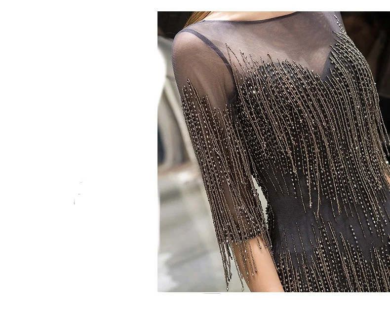 Vestido de noite Temperamento Hostess feminino. Elegância e sofisticação para anfitriãs. Design que realça a beleza e confiança em eventos noturnos. — foto 1