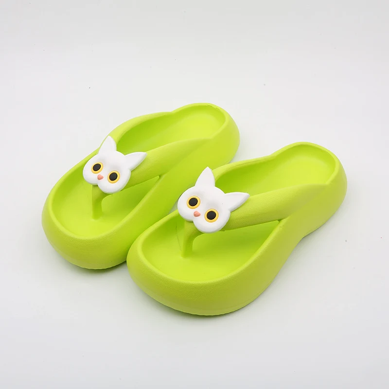 Black and White Cat Flip Flops for Women, Thick Bottom for Outdoor Wear, Comfortable and Stylish Summer Footwear, Perfec — photo 1