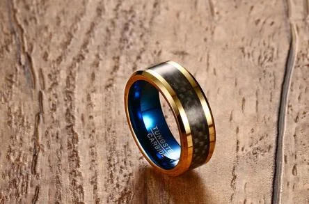 Anel de aço de tungstênio resistente a riscos, durável e elegante, perfeito para uso diário. Ideal para homens e mulheres. — foto 3