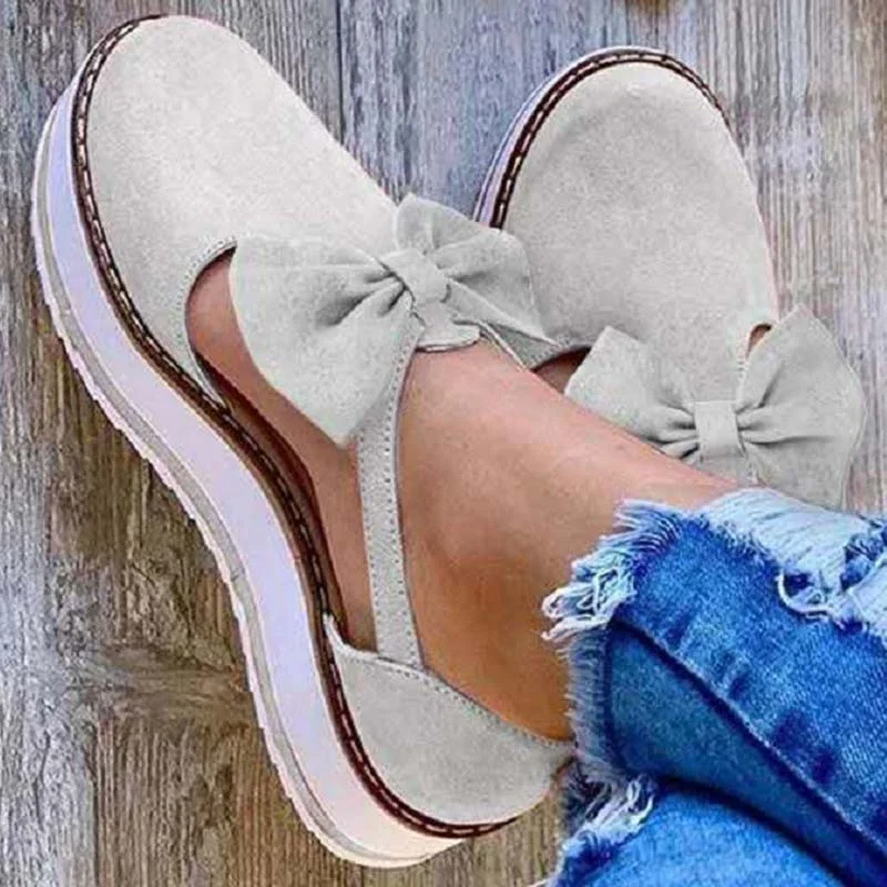 Damesschoenen met grote strik voor een elegante uitstraling. Combineer stijl en comfort met deze perfecte schoenen voor elke gelegenheid. Bekijk de collectie. — foto 5