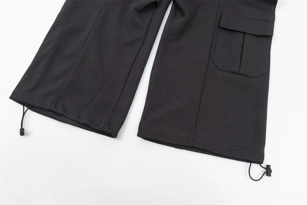 Men's Loose Straight Cargo Pants with Three Bars, offering comfort and versatility for everyday wear, perfect for a casu — photo 4