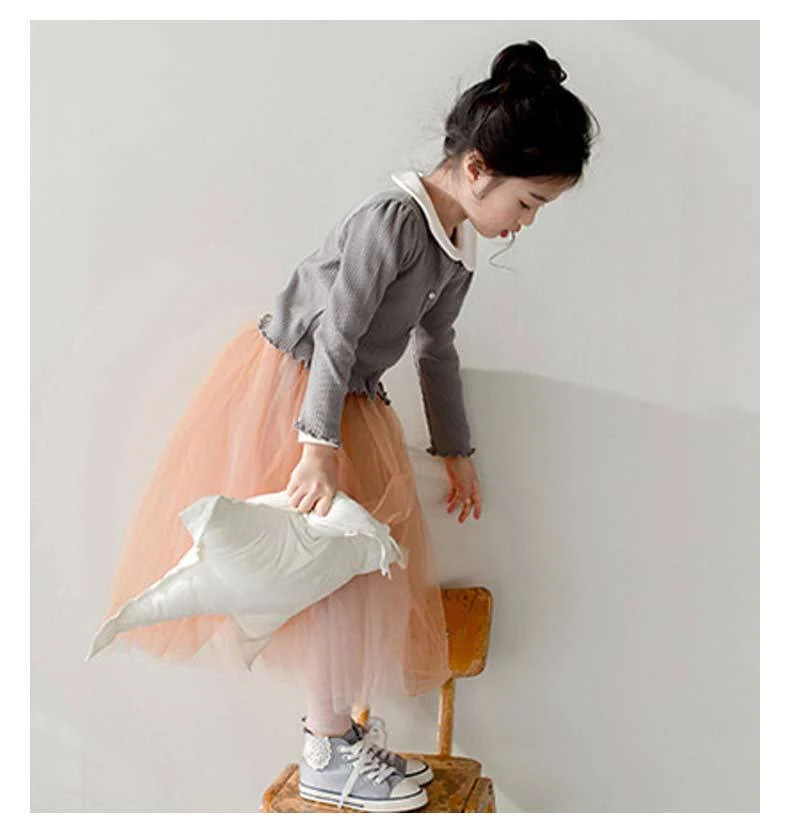 Girls' skirt for comfortable play and stylish wear, perfect for any occasion, designed for freedom of movement and a fun — photo 1