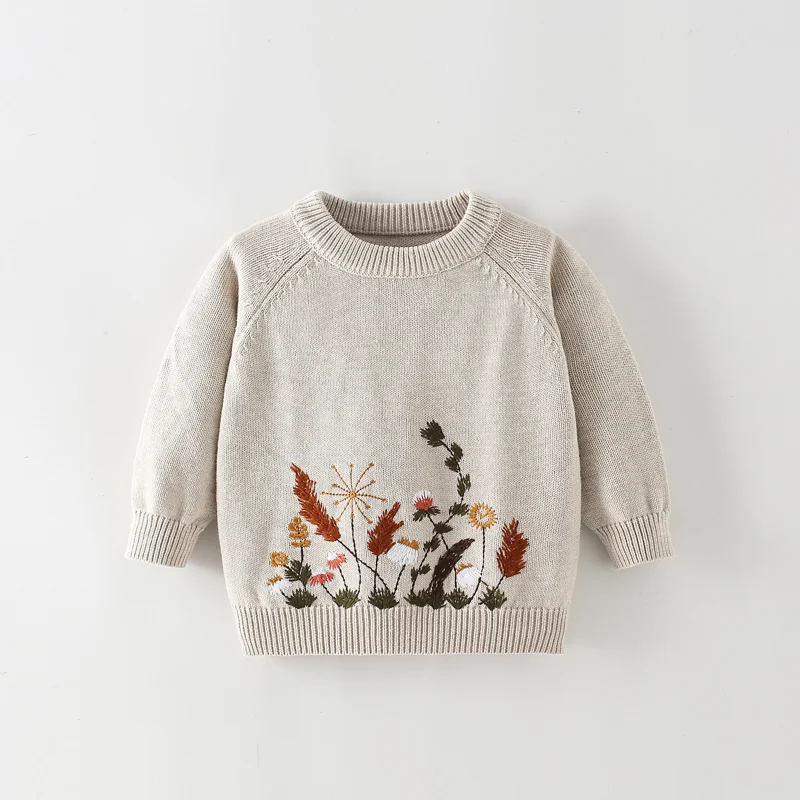 Warm gebreide trui voor meisjes met borduursel en ronde hals. Ideaal voor de winter, comfortabel en stijlvol voor dagelijks gebruik. — foto 2