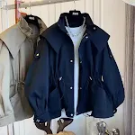 Dames trenchcoat met capuchon en revers, getailleerd, afslankend, design met gevoel voor stijl, perfect voor een chique uitstraling. — foto 3