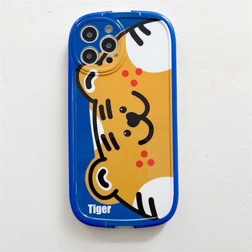 Title 3, Cute Tiger Head Portrait Three-dimensional Wris...