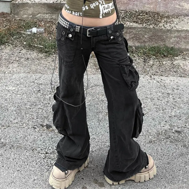 Title 4, Three Dimensional Pocket Splicing Overalls