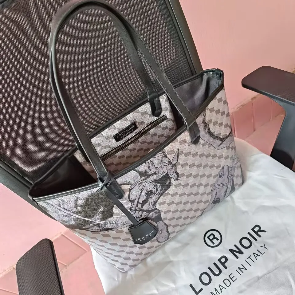 Title 9, Retro Large Capacity Handbag Womens Tote Bag S...
