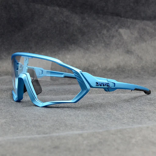 Title 3, Cycling glasses