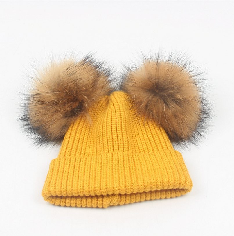 Gorro de tricô infantil com protetor de orelha e pompom duplo, quente para outono e inverno, perfeito para aquecer e proteger do frio. — foto 2