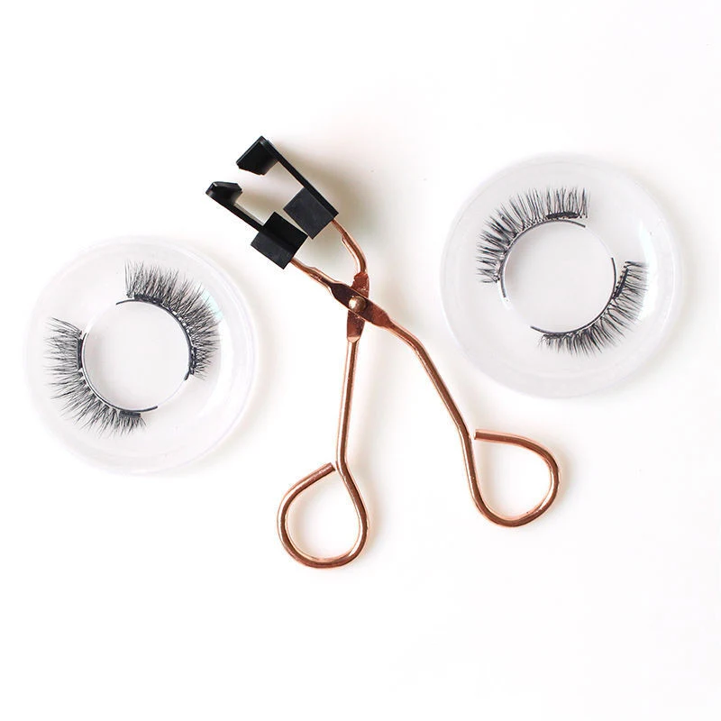 Title 2, Quantum magnetic false eyelashes set for effort...