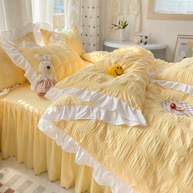 Jogo de cama de quatro peças com capa de edredom de cor sólida, saia de cama, macio e confortável, perfeito para um sono tranquilo. — foto 6
