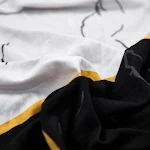Capa para sofá estampada Milk Silk, elástica e lavável para almofada. Proteja seu sofá com elegância, fácil de colocar e transformar a sala. — foto 4