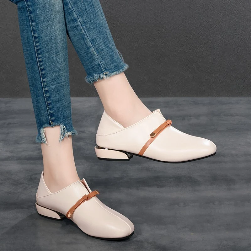 Square Toe Low Heel Korean Women's Ankle Shoes Comfortable everyday wear for a stylish and modern look, perfect for any — photo 3