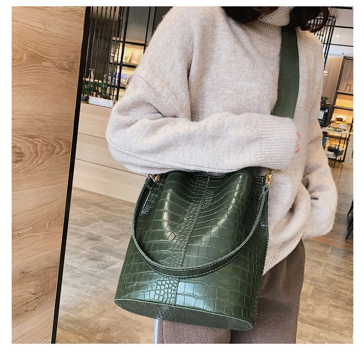 Title 13, Handtas schoudertas bucket bag – Stijlvolle en ...