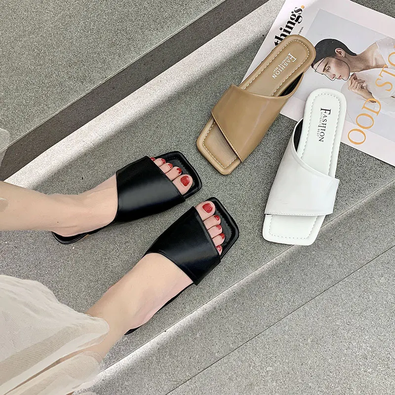 Fashion Square Head Roman Sandals and Slippers for Women. Stylish and comfortable footwear for summer, perfect for every — photo 1