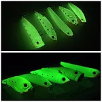 Isca Dura Luminosa Submersível com Simulação 3D Fluorescente para Pesca. Atraia peixes com brilho intenso e design realista. — foto 3