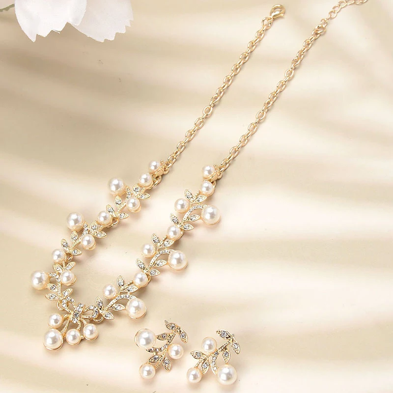 Conjunto de Joias Estilo Boho Colar e Brincos. Adicione um toque boêmio ao seu visual com este conjunto elegante, perfeito para todas as ocasiões. — foto 5