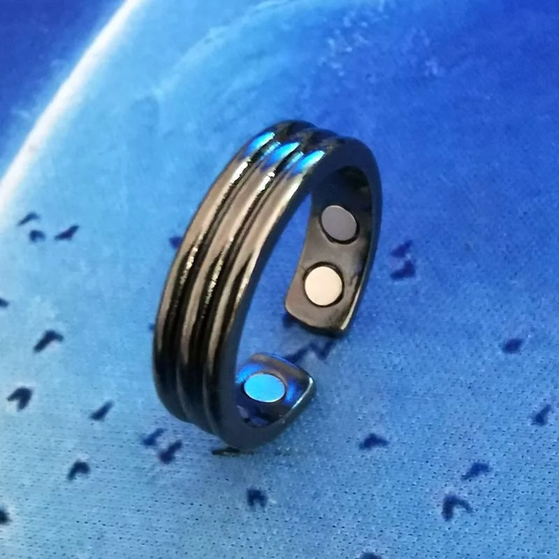 Anel Magnético Aberto Masculino em Ouro Rose Eletroplacado Personalizado. Design elegante, benefícios magnéticos e estilo único para homens. — foto 15