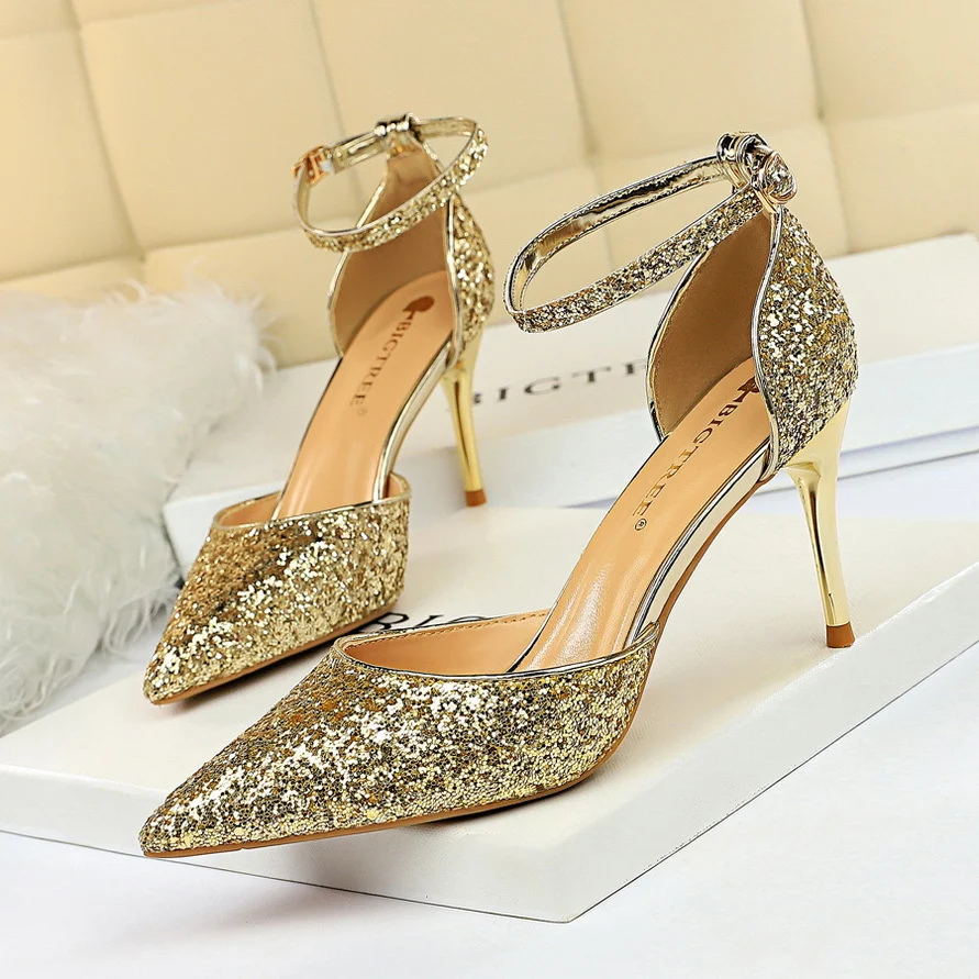 Title 7, European and American style stiletto high-heele...