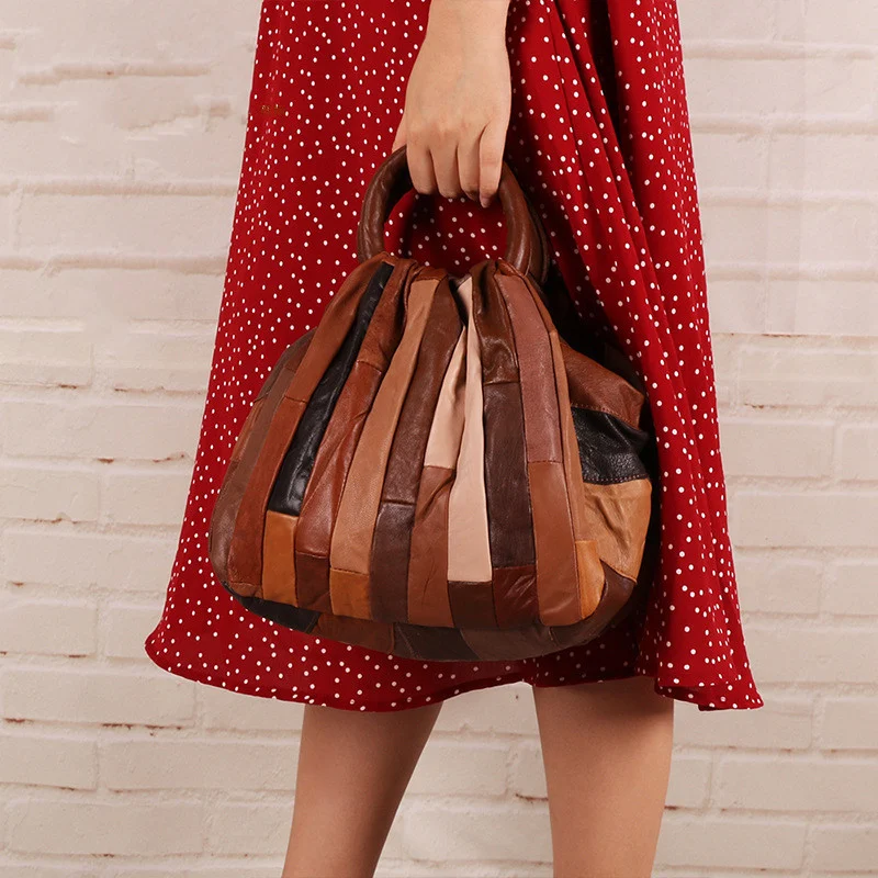Colored sheepskin ladies bags offering luxury and style. Experience the softness and timeless design. Perfect for everyd — photo 6