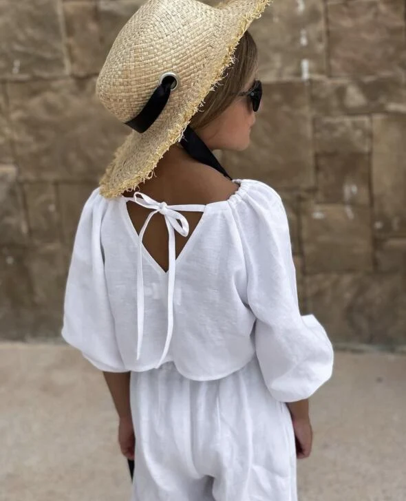 Conjunto de duas peças para meninas, top de algodão e linho com cadarço e mangas curtas, calças casuais, perfeito para o dia a dia e brincadeiras. — foto 3