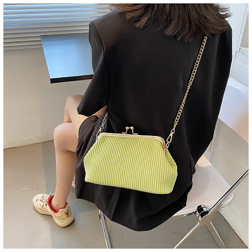 Title 8, Bolsa Mensageiro Feminina de Corrente Simples N...