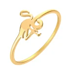 Anel de moda feminino em aço inoxidável com pequeno flamingo, design fashion, resistente e charmoso, ideal para looks diários. — foto 7