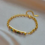 Pulseira de diamante transparente com listras coloridas retrô para mulheres, um acessório estiloso para um toque de glamour e sofisticação. — foto 1