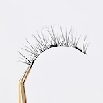 Glue-free Magnetic Eyelashes for Easy Application. Ready to Use with Strong Magnetic Suction, Simple Operation, and a Se — photo 28