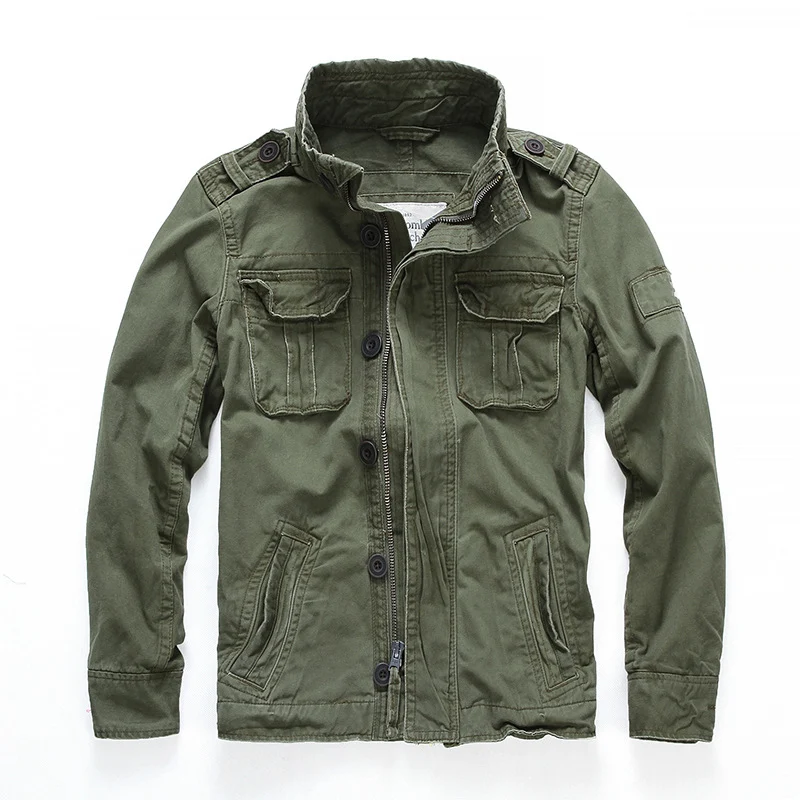 Giacca di jeans camouflage, perfetta per un look urbano e moderno. Materiale resistente, adatta per ogni occasione, stile casual e dinamico. — foto 3