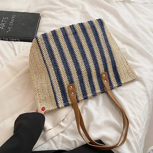 Title 4, Ladies New Paper Rope Striped Straw Bag for sum...