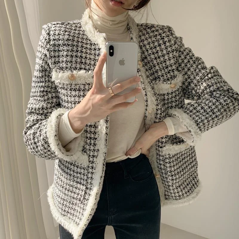 Thickened Little Woolen Coat For Women Autumn and Winter All-match, a warm and versatile coat perfect for everyday wear — photo 6