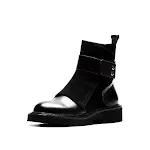 Botas Martin com costura na biqueira redonda e fivela. Conforto e estilo atemporal para seus pés, perfeitas para qualquer momento e uso. — foto 1